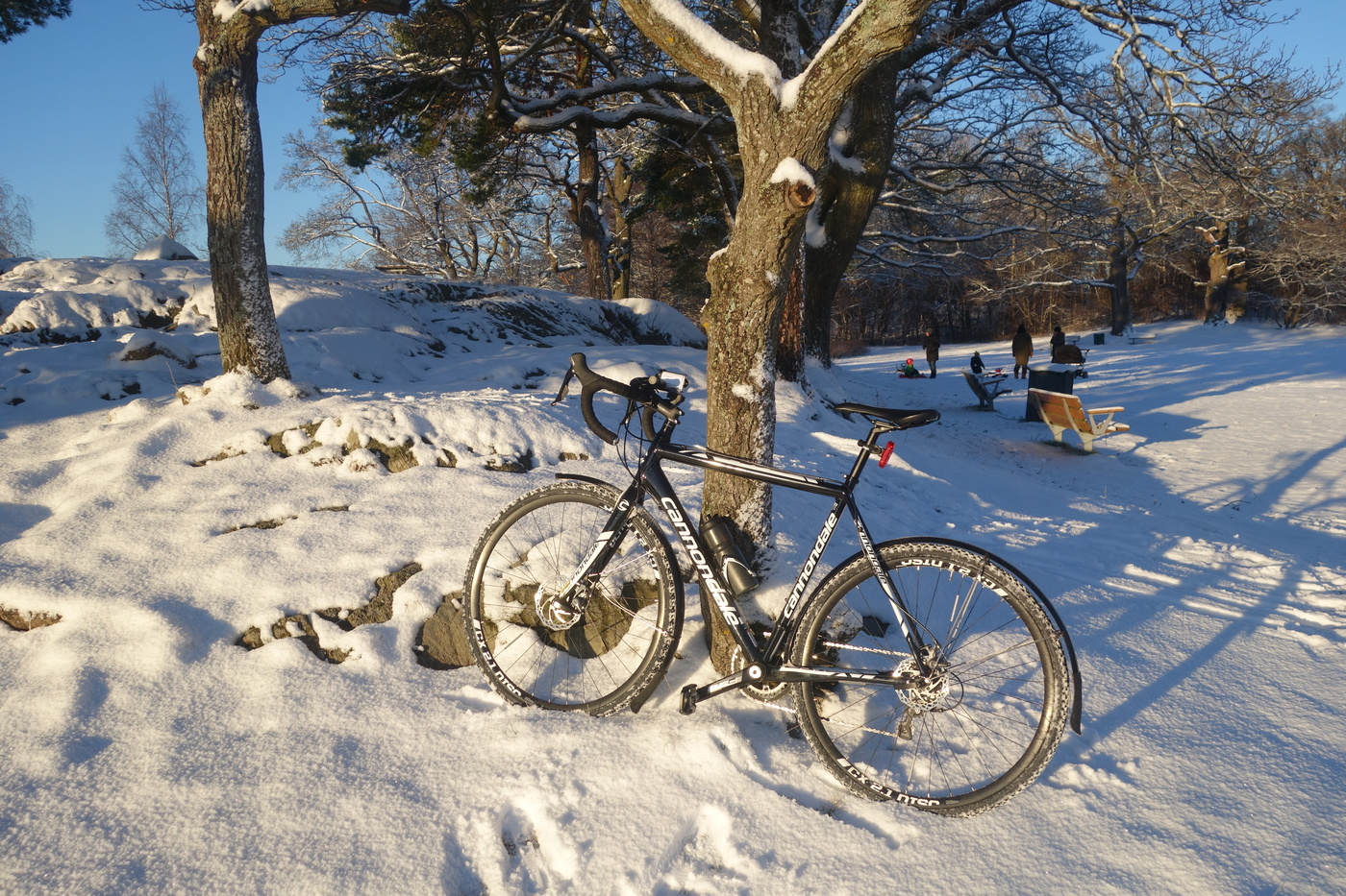 Cykel i snö, Långsjöbadet