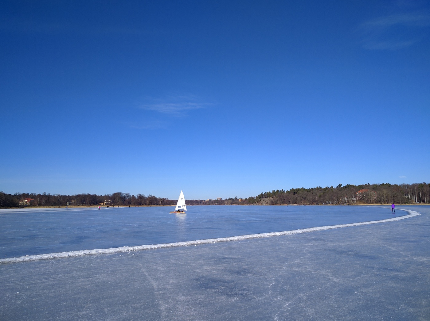 Skridskor på Brunnsviken.