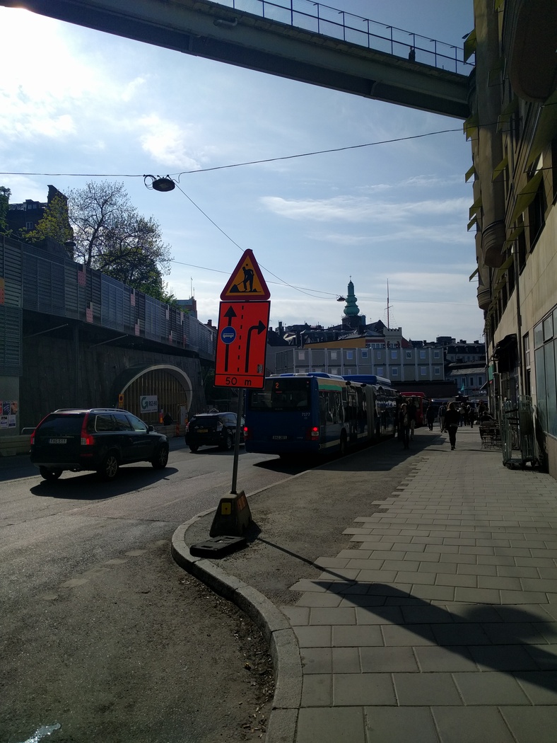 Påbjuden högersväng för bilister, Katarinavägen