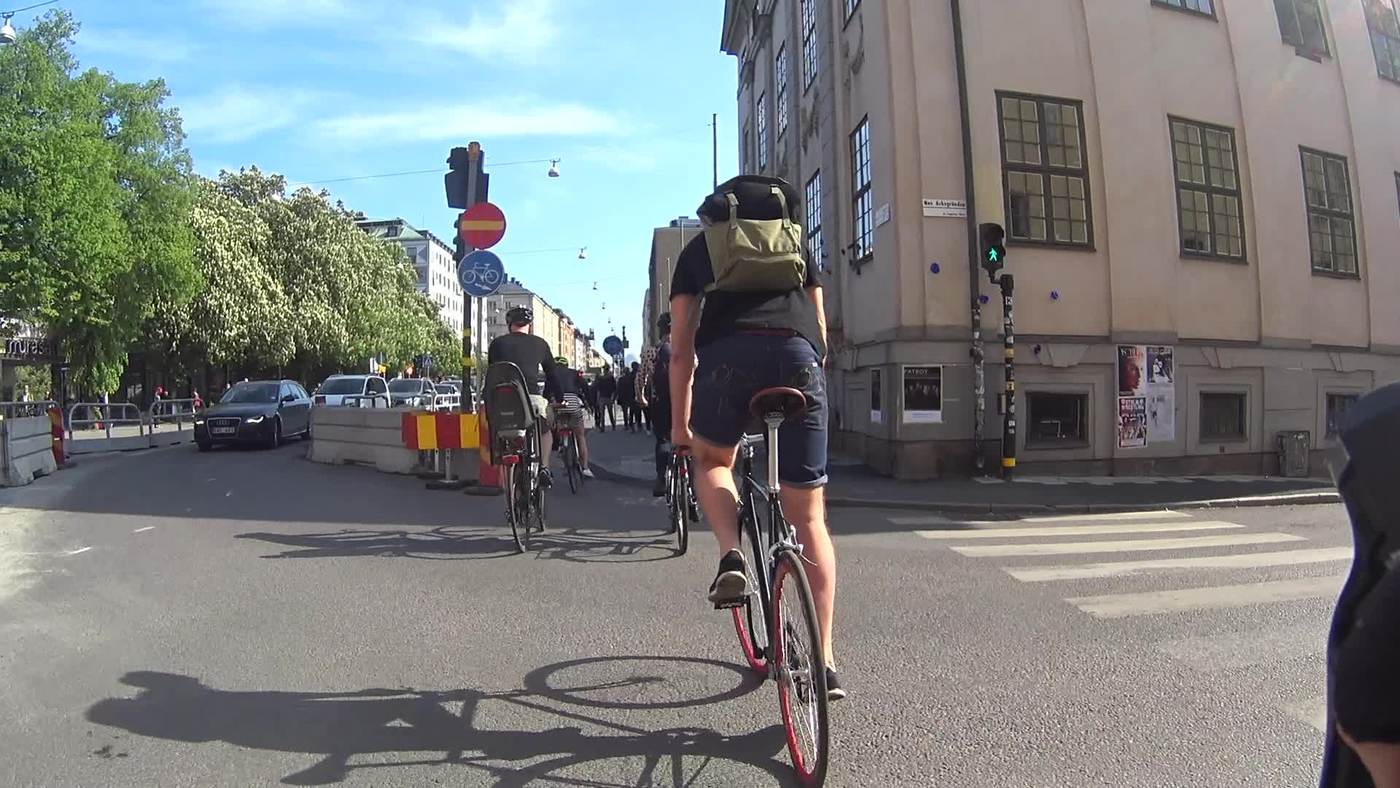Påbjuden cykelbana, Götgatan
