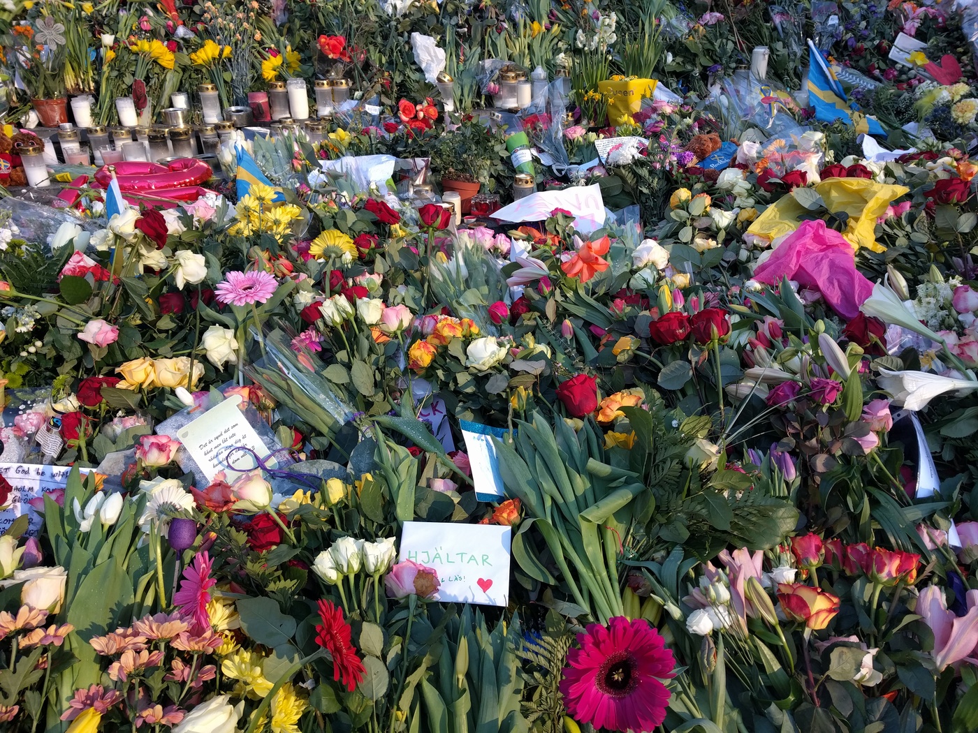 Sergels torg, morgonen den 11/49