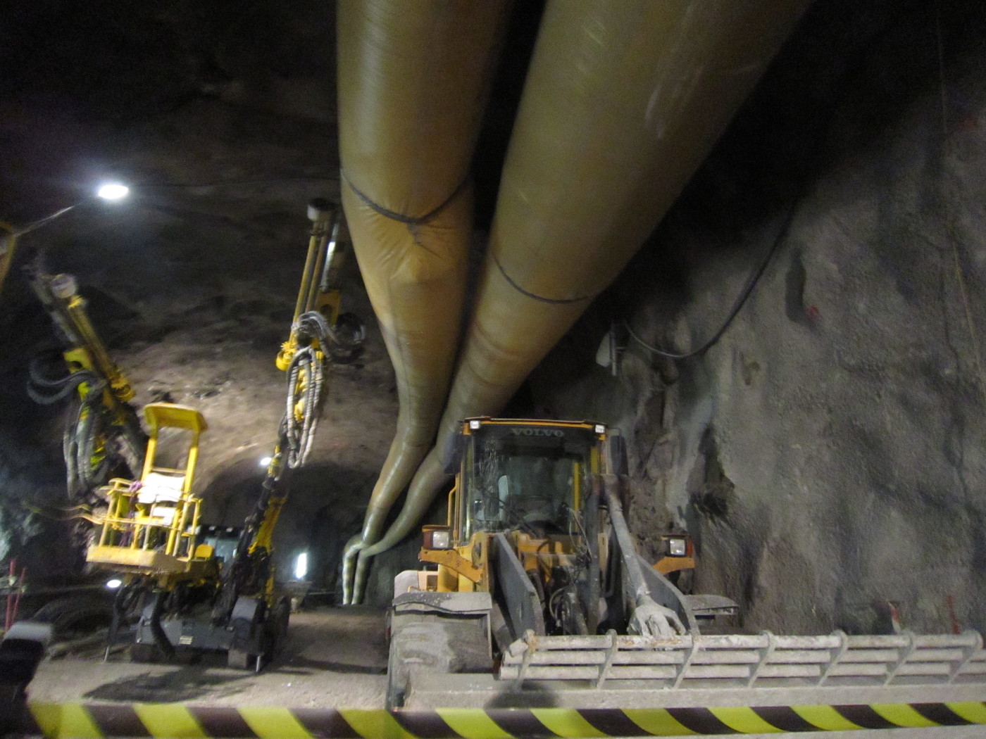 Maskiner i tunneln, 2012