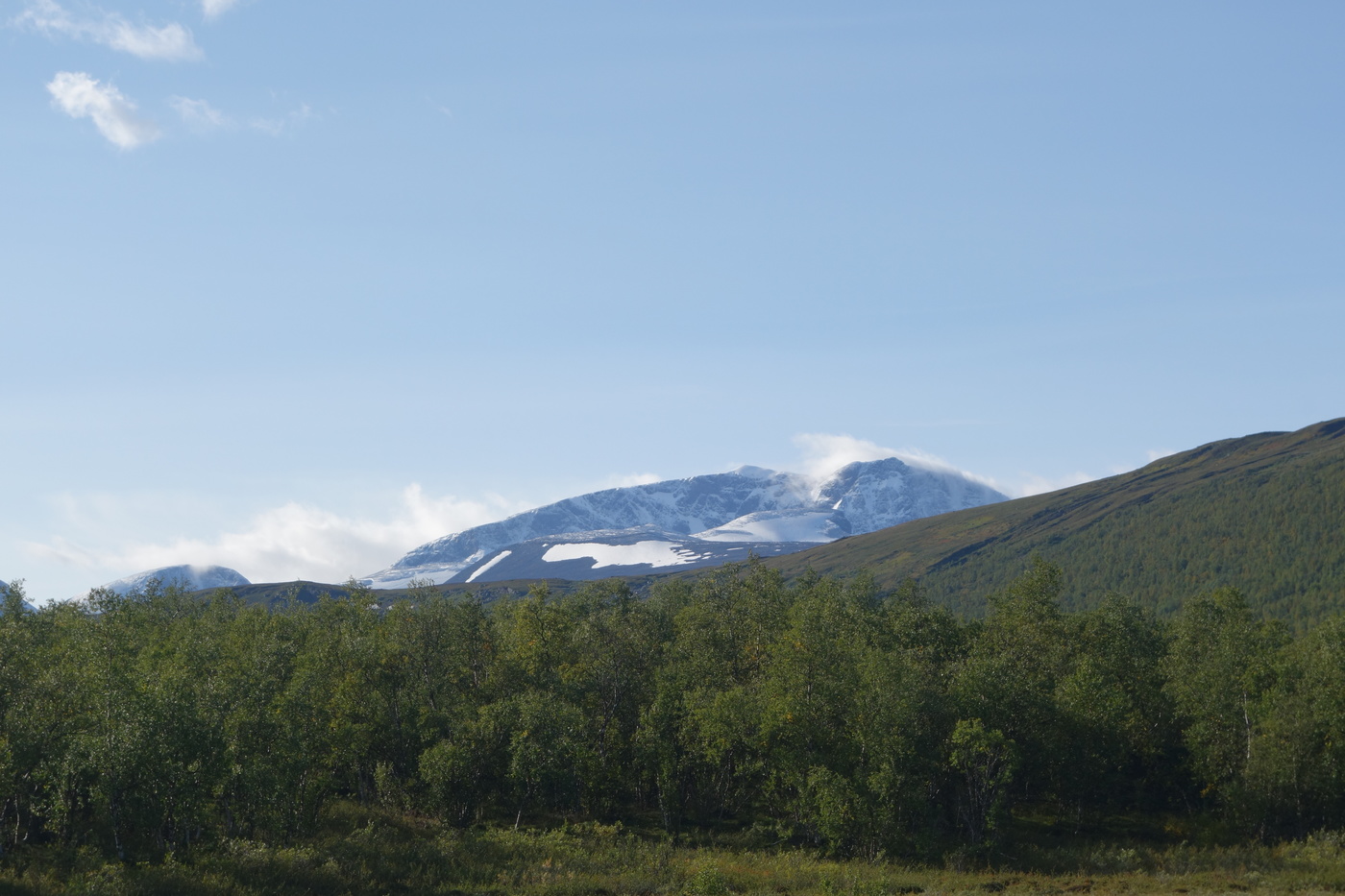 Fint väder även över toppen